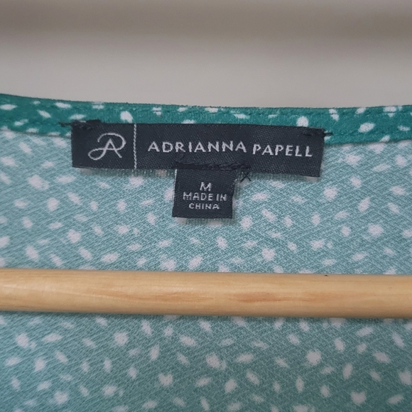 Green Blouse - Picture 4 of 4